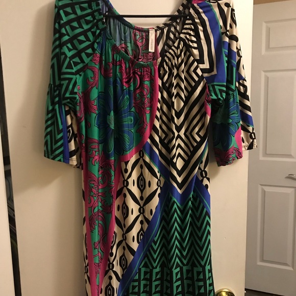 Fun print tunic - Picture 1 of 1